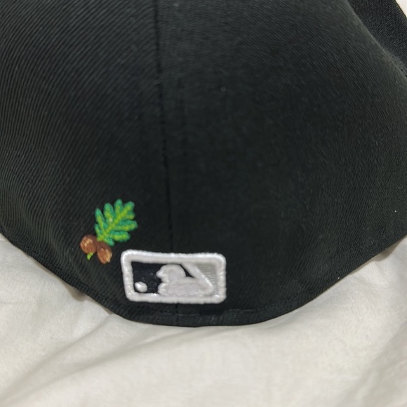 New Era Chicago White Sox fitted 7 1/8 - Picture 3 of 4